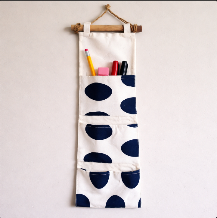 Blue Cricle Hanging Wall Organizer